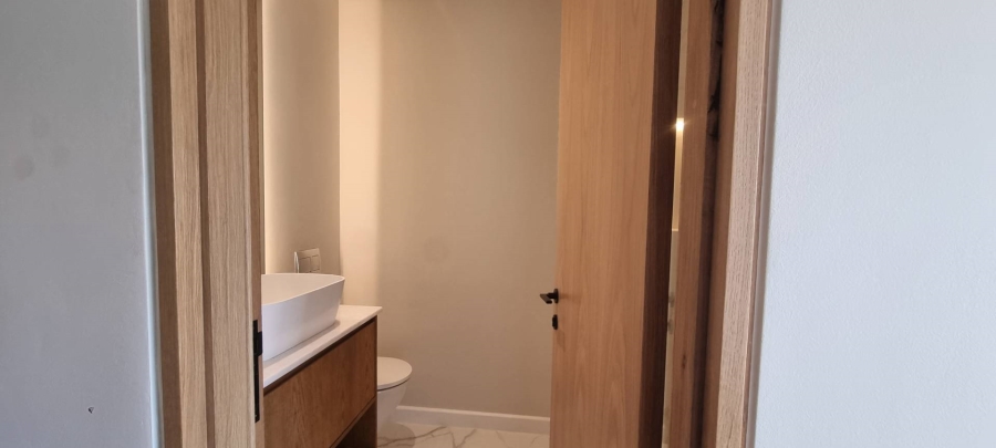 4 Bedroom Property for Sale in Camps Bay Western Cape